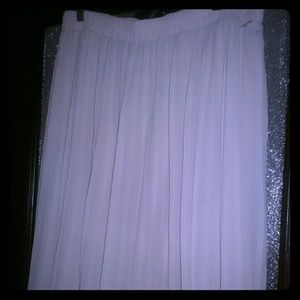 Pleated Maxi Skirt 1X